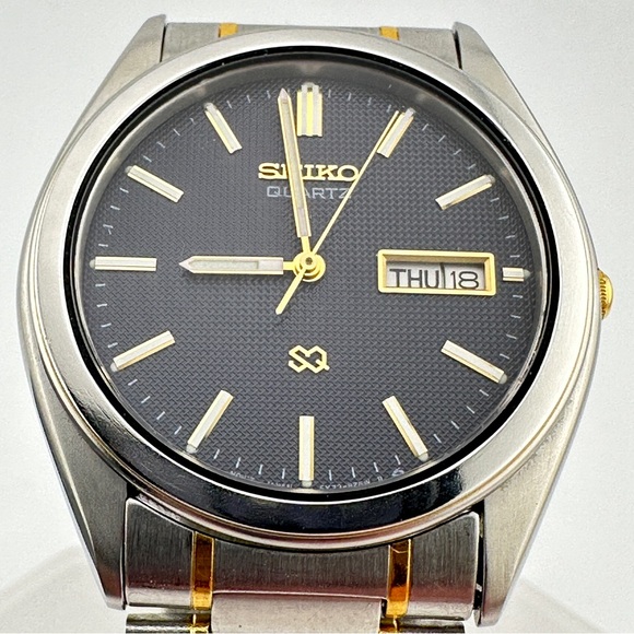 Vintage Seiko SQ Two tone Stainless Steel 36mm Men’s Quartz Watch c. Feb 1991 - Picture 2 of 8